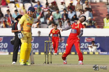 Telugu Warriors vs Chennai Rhinos Final Match Photos